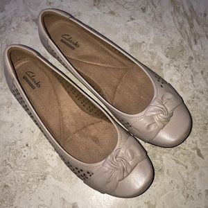 CLARKS “Propose” Band Ballet Wedge Size 9.5